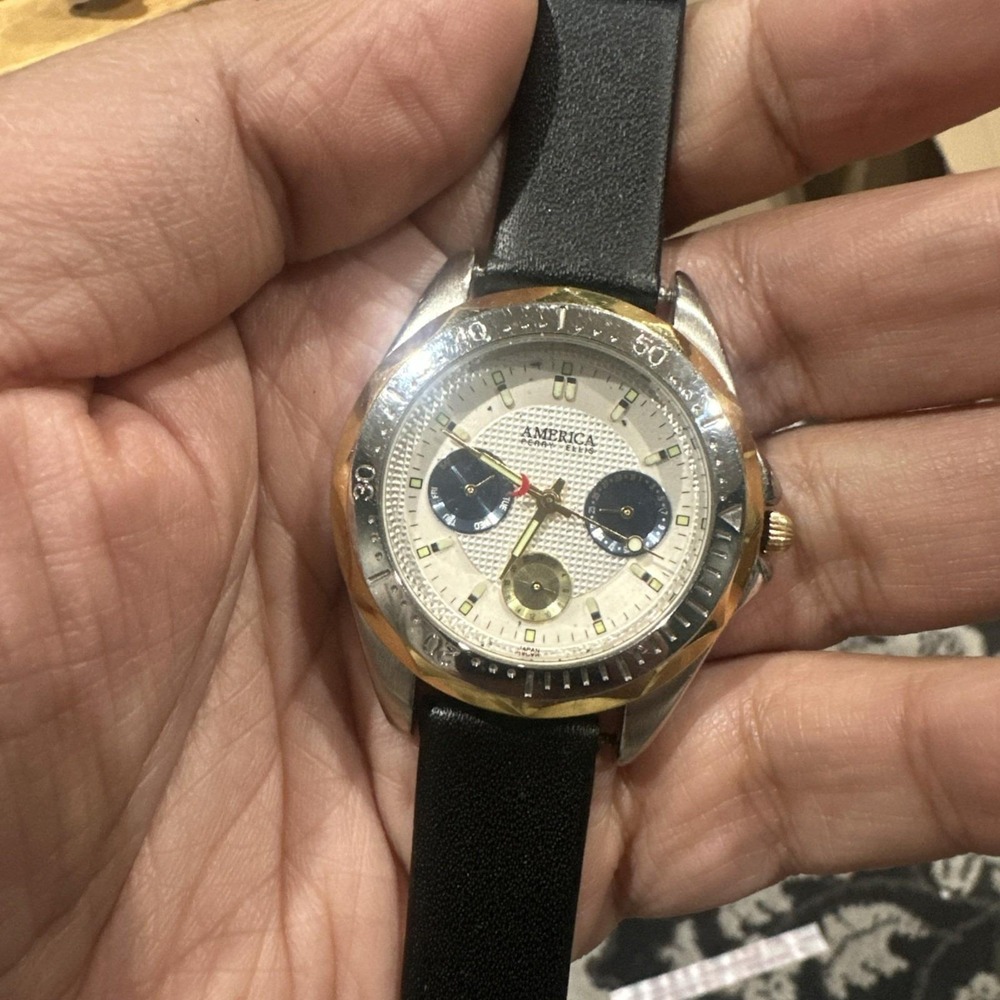 Works America Perry Ellis Gold Tone Mens Chrono Watch New Black Leather 37mm‎ 8"